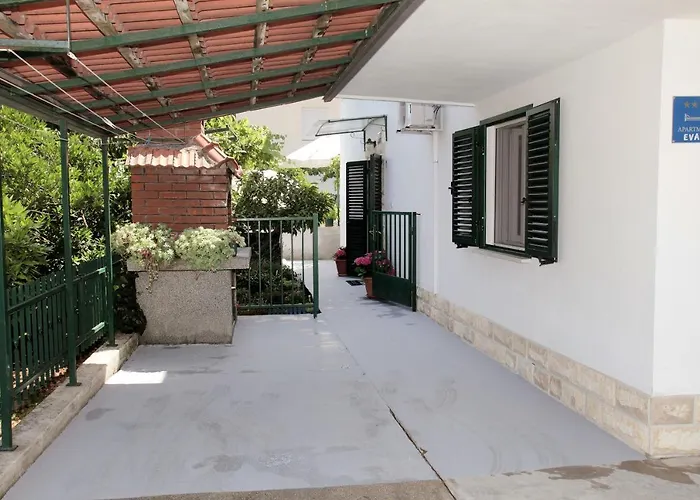 Apartment Eva